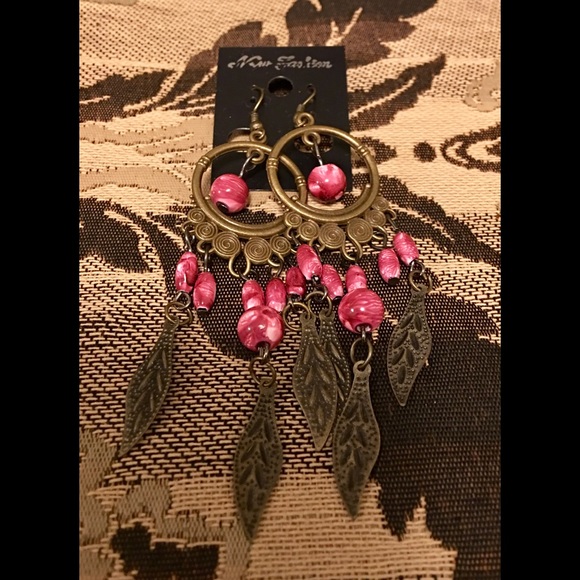 Jewelry - Beautiful Drop Earrings